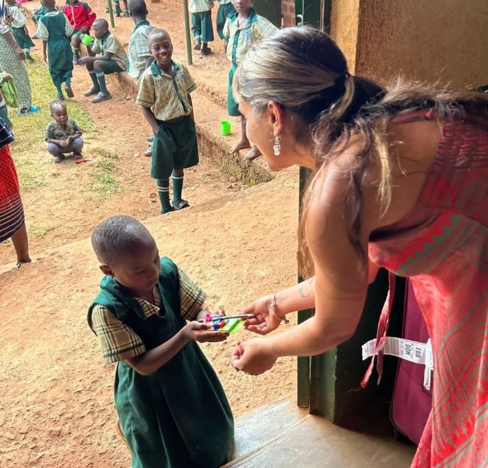 uganda cuido de niños